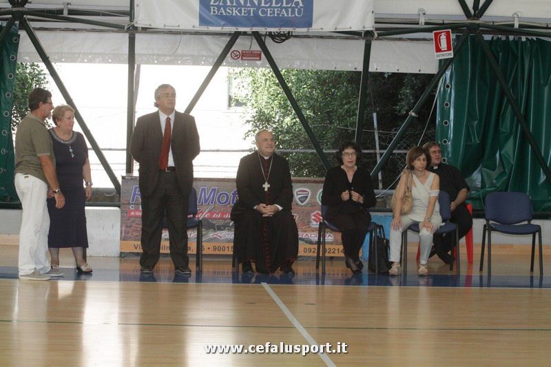 110924 basket 003_tn.jpg